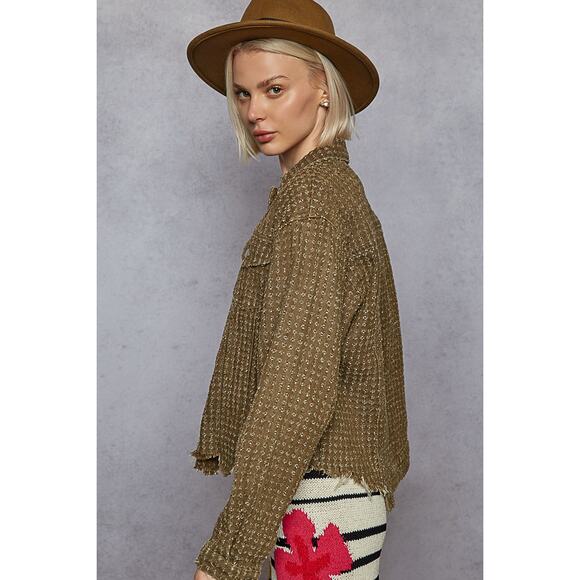 POL Long Sleeves Raw Hem Button Up Chest Pockets Cropped Denim Jacket | Olive - Picture 4 of 5